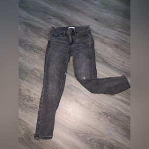 Women’s Skinny Black Jeans Size Small (04)